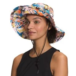 The North Face Recycled 66 Brimmer Womens -Women's Fleece Shop Untitled 1 16e67590 8a0d 47c5 a3a5 6d4ada610888