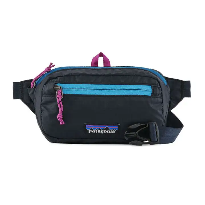Patagonia Ultralight Black Hole Mini Hip Pack 1L 13 Patagonia Ultralight Black Hole Mini Hip Pack 1L - Image 13